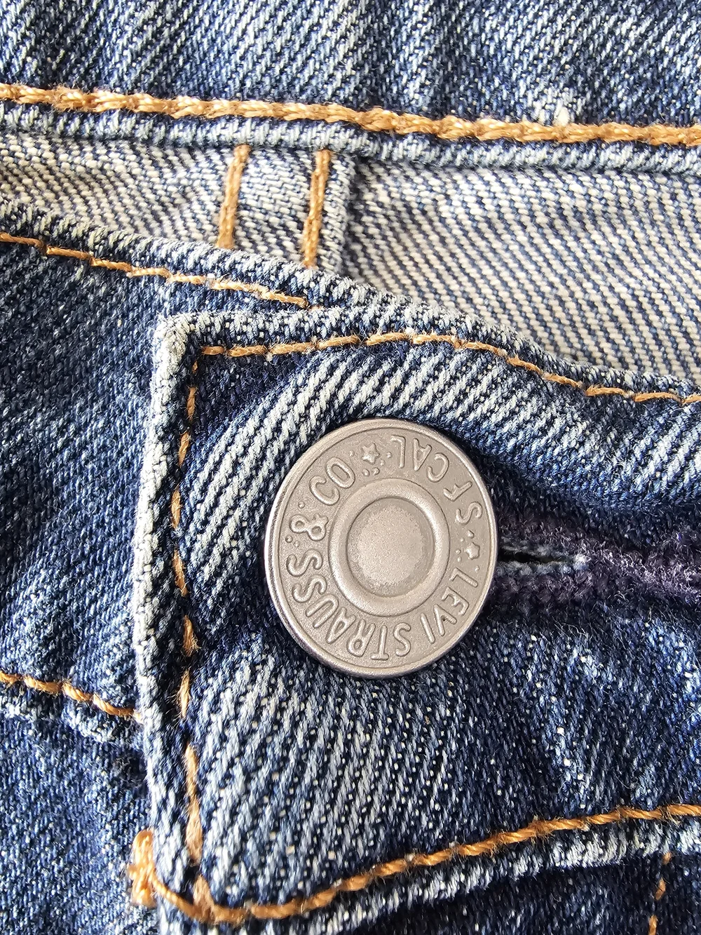 Vintage Y2K Levi’s 510‎ Skinny Jeans Men’s (Premium) 05510-0691 [SIZE 31x32]